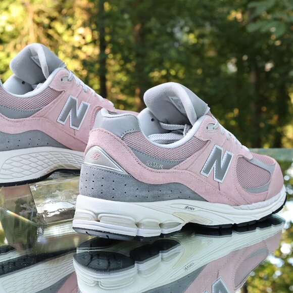 New Balance 2002R Orb Pink Grey Men’s Size 13 - Picture 11 of 13
